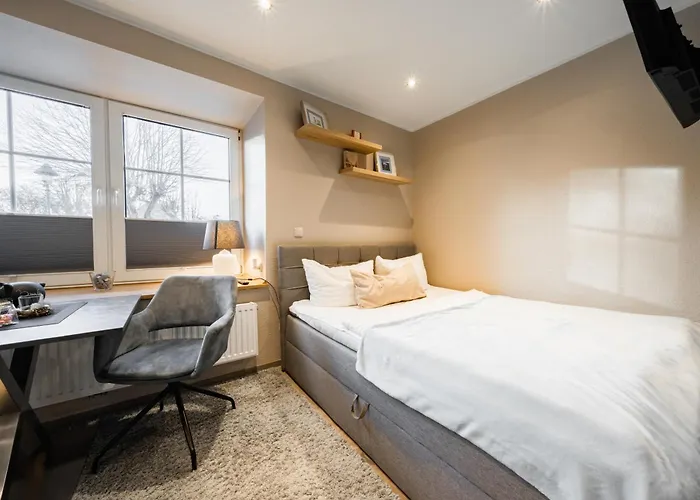 Kuesten Burghaus 1, 28qm *